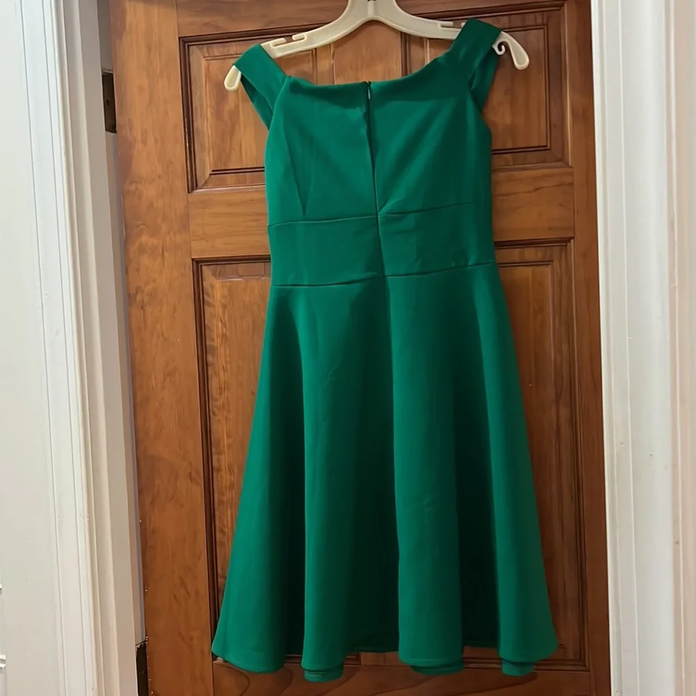 EMERALD GREEN SKATER DRESS - Picture 3 of 3